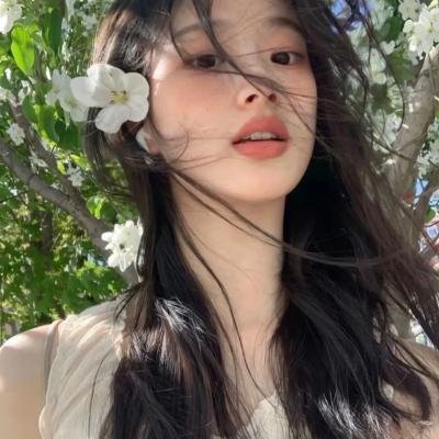 弯曲幸运草 在线观看